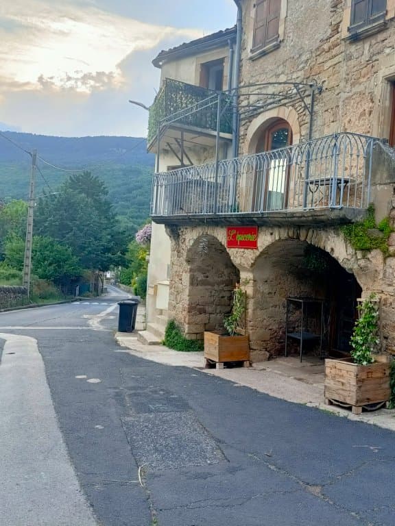 Photo extérieure 1 de l'épicerie